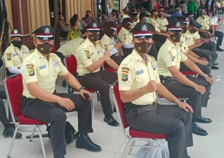 Netizen Sebut Seragam Baru Satpam Mirip Polisi India Begini Kata Dewan