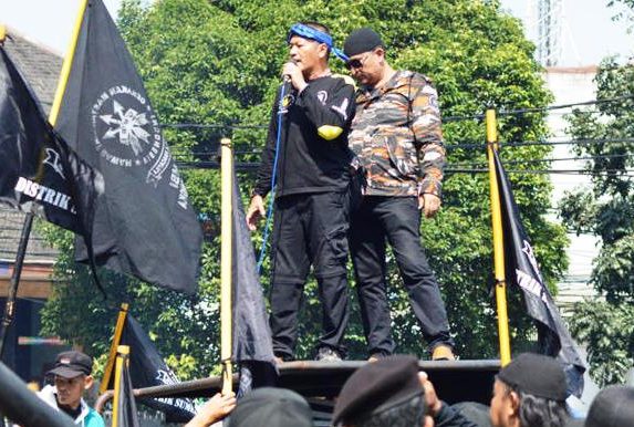 GMBI di depan Mapolda bukan intruksi dari Kapolda Jawa Barat. Tapi, atas pergerakan dan perintah dari ketua umum GMBI