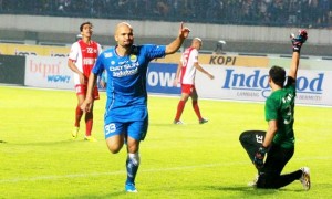 Persib vs PSM Makasar