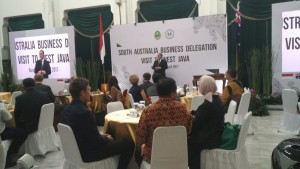 Sebagai bentuk kerjasama dan menjalin kesepakatan Sister Provinci antara provinsi Jawa Barat dan Australia Selatan dibidang pemerintahan rencananya akan dibangun Public Art Work.