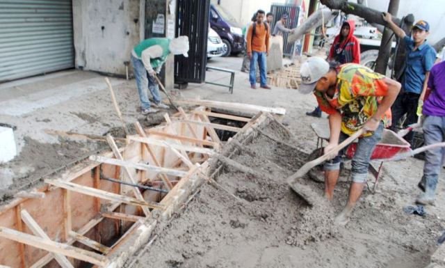 Perbaikan Drainase - Amri Rachman Dzulfikri