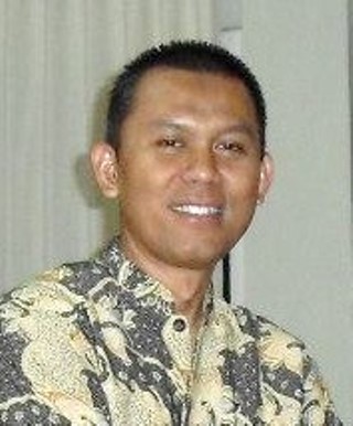 Bambang Soegiharto, Guru SMP Negeri 51 Bandung