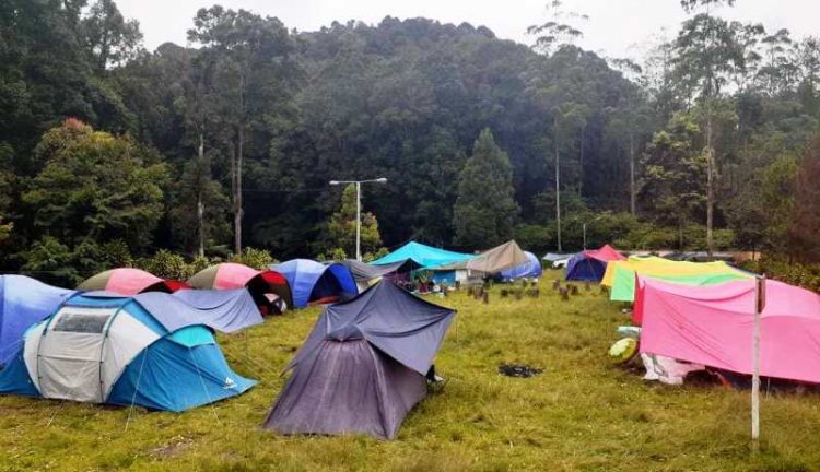 Lima Tempat Camping Di Jawa Barat Untuk Mengisi Libur Sekolah