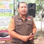 Kepala Pelaksana Harian (Kalakhar) BPBD Kabupaten Bandung Akhmad Djohara ketika memberikan keterangan mengenai potensi bencana (Foto: Yully Yulianti/ Jabarekpres.com)