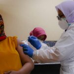 Ilustrasi pelaksanaan vaksinasi Covid-19 terhadap tenaga kesehatan di KBB (Kabupaten Bandung Barat).
