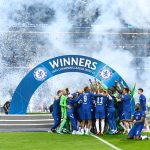 Para pemain Chelsea merayakan kemenangan seusai meraih trofi Liga Champions. (@ChelseaFC/Twitter)