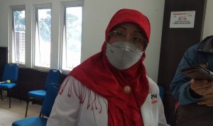 Kepala Unit Transfusi Darah PMI Kota Bandung, Uke Muktimanah