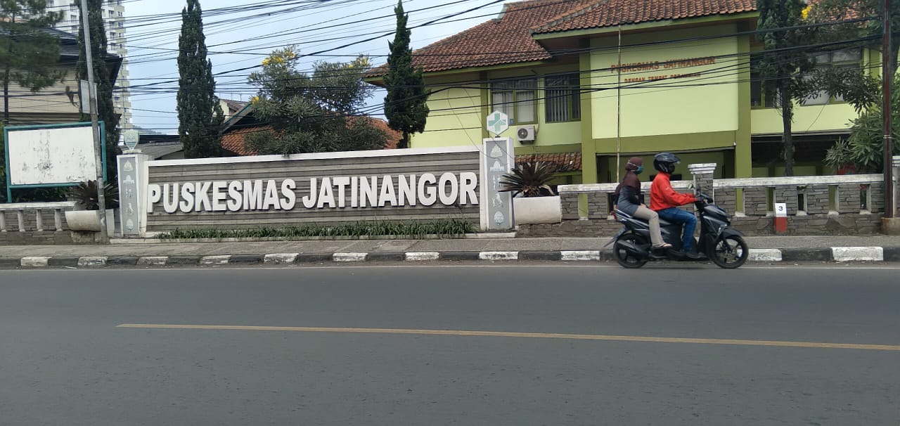 Puskesmas Jatinangor di Desa Hegarmanah, Kecamatan Jatinangor, Kabupaten Sumedang pada Selasa (29/6). (Yanuar Baswata.Jabar Ekspres)