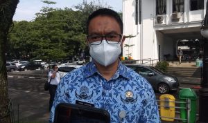 Kepala Bidang Pelayanan Kesehatan Dinas Kesehatan (Dinkes) Kota Bandung, Yori Sativa