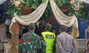 Petugas Satgas penanggulangan Covid-19 mendatangi acara resepsi pernikan yang digelar oleh oknum ASN di Kabupaten cianjur.