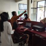 Kondisi meja pelayanan kantor Kecamatan Jatinangor, Kabupaten Sumedang pada Selasa (27/7).