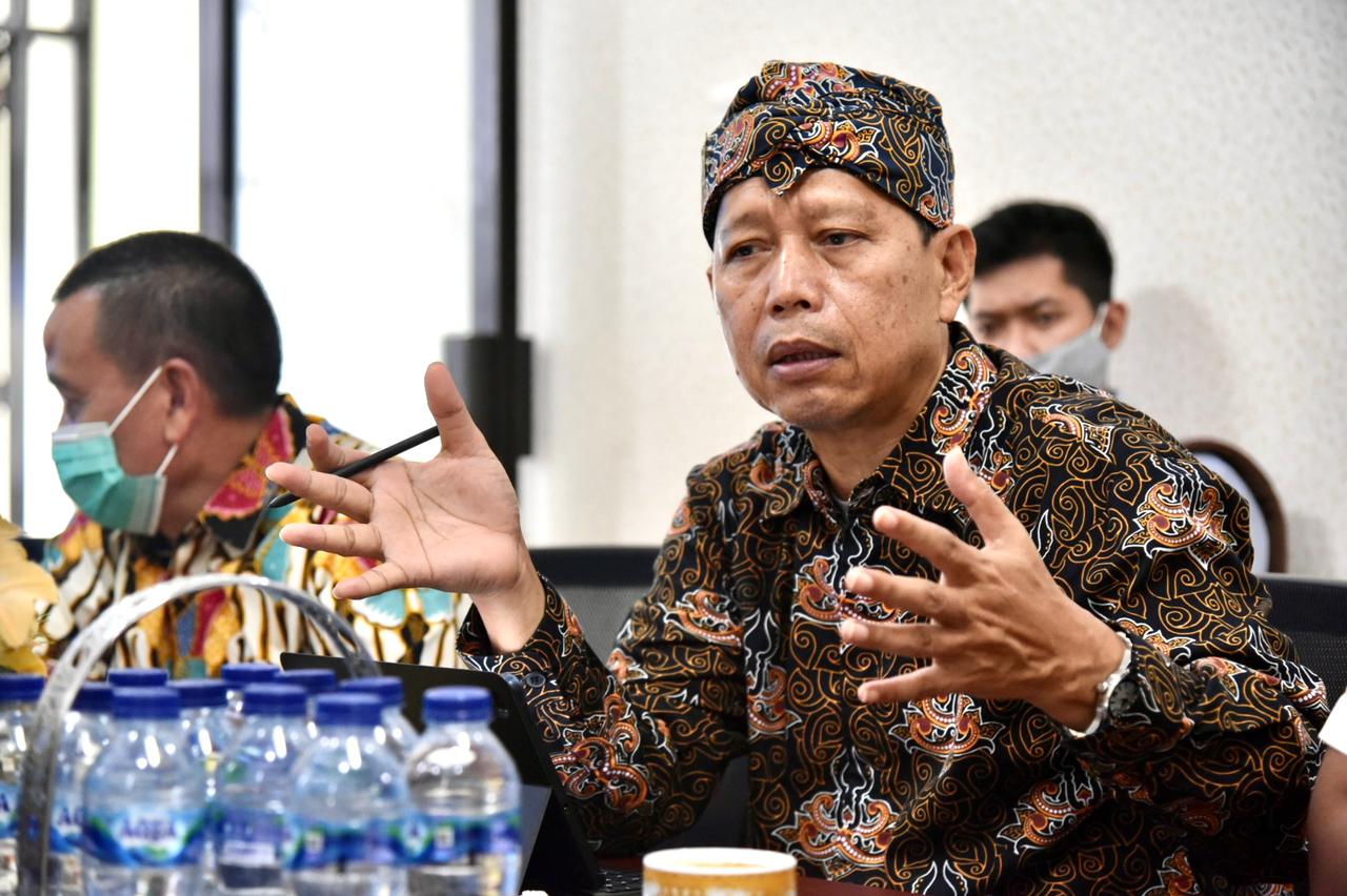Anggota Komisi IV Dady Rohanay dari Fraksi Partai Gerindra Dapil Cirebon-Indramayu