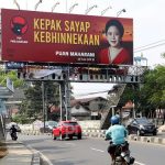 Bilboard Puang Maharani terpasang di Jalan Protokol di Kota Cirebon