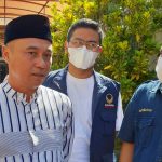 Ketua DPD Partai Nasdem Kabupaten Bandung, Agus Yasmin saat dikonfirmasi terkait Bupati Bandung Sahrul Gunawan, Minggu (15/8). (Yully S Yulianty/Jabar Ekspres)