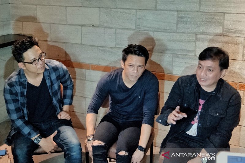 David Noah, Ariel Noah dan Yovie Widianto ditemui dalam jumpa pers konser "Project X" di Jakarta, Kamis (15/8/2019) ANTARA News/Maria Cicilia Galuh