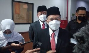 Wali Kota Bandung, Oded M Danial saat di gedung DPRD Kota Bandung. Senin (16/8). (Foto: Sandi Nugraha)