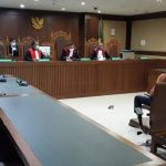 Majelis hakim pengadilan Tindak Pidana Korupsi (Tipikor) Jakarta membebaskan pemilik PT Borneo Lumbung Energi dan Metal Tbk (BLEM) Samin Tan dari semua dakwaan di pengadilan Tipikor Jakarta (30/8)