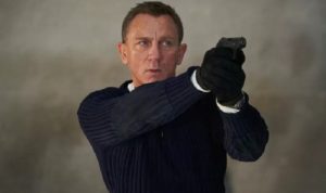 James Bond (Daniel Craig). ANTARA/HO-MGM, Universal.