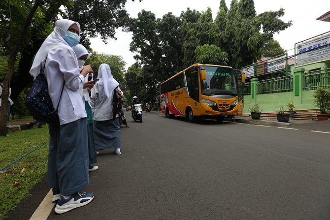 sekolah dki jakarta klaster covid-19