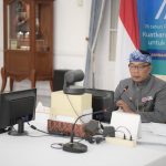 Gubernur Jawa Barat Ridwan Kamil saat Dialog Pemulihan Ekonomi Jawa Barat yang dilakukan secara virtual dari Gedung Pakuan