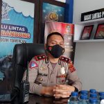 Kasat Lantas Polresta Bandung, Kompol Rislam Harfia usai diwawancara, Senin (13/9). (Yully S Yulianty/Jabar Ekspres)