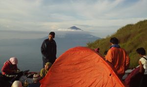 Kawasan Gunung Gunntur sering dijadikan obyek pendakian bagi kalangan pelajar dan umum (foto: Istimewa)