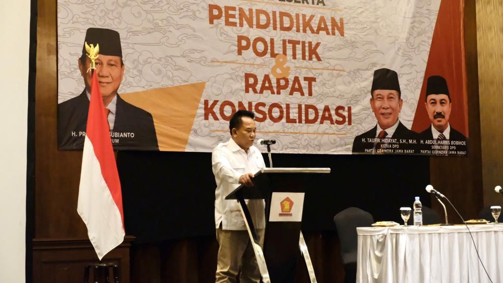 Ketua DPD Partai Gerindra Jabar Taufik Hidayat