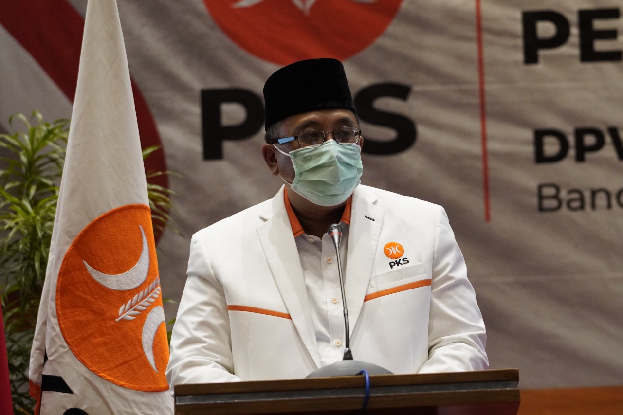 Ketua DPW PKS Jabar Haru Suhandaru