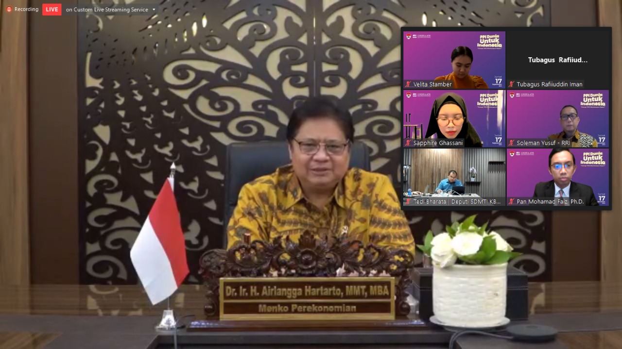 Menteri Bidang Perekonomian Airlangga Hartarto ketika menjadi pembicara dalam acara virtual yang digelar PPI