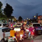 Situasi lalu lintas saat penerapan ganjil genap di Simpang Gadog, Ciawi, Kabupaten Bogor, Jawa Barat, Jumat (3/9/2021). (ANTARA/M Fikri Setiawan)