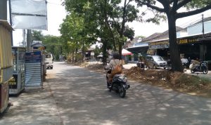 Lingkungan Kelurahan Rancaekek Kencana, Kecamatan Rancaekek, Kabupaten Bandung pada Rabu (29/9). (Yanuar Baswata/Jabar Ekspres)