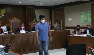 Saksi Agus Susanto dalam sidang untuk terdakwa mantan penyidik KPK Stepanus Robin Pattuju di Pengadilan Tindak Pidana Korupsi (Tipikor) Jakarta, Senin (20/9/2021). ANTARA/Desca Lidya Natalia
