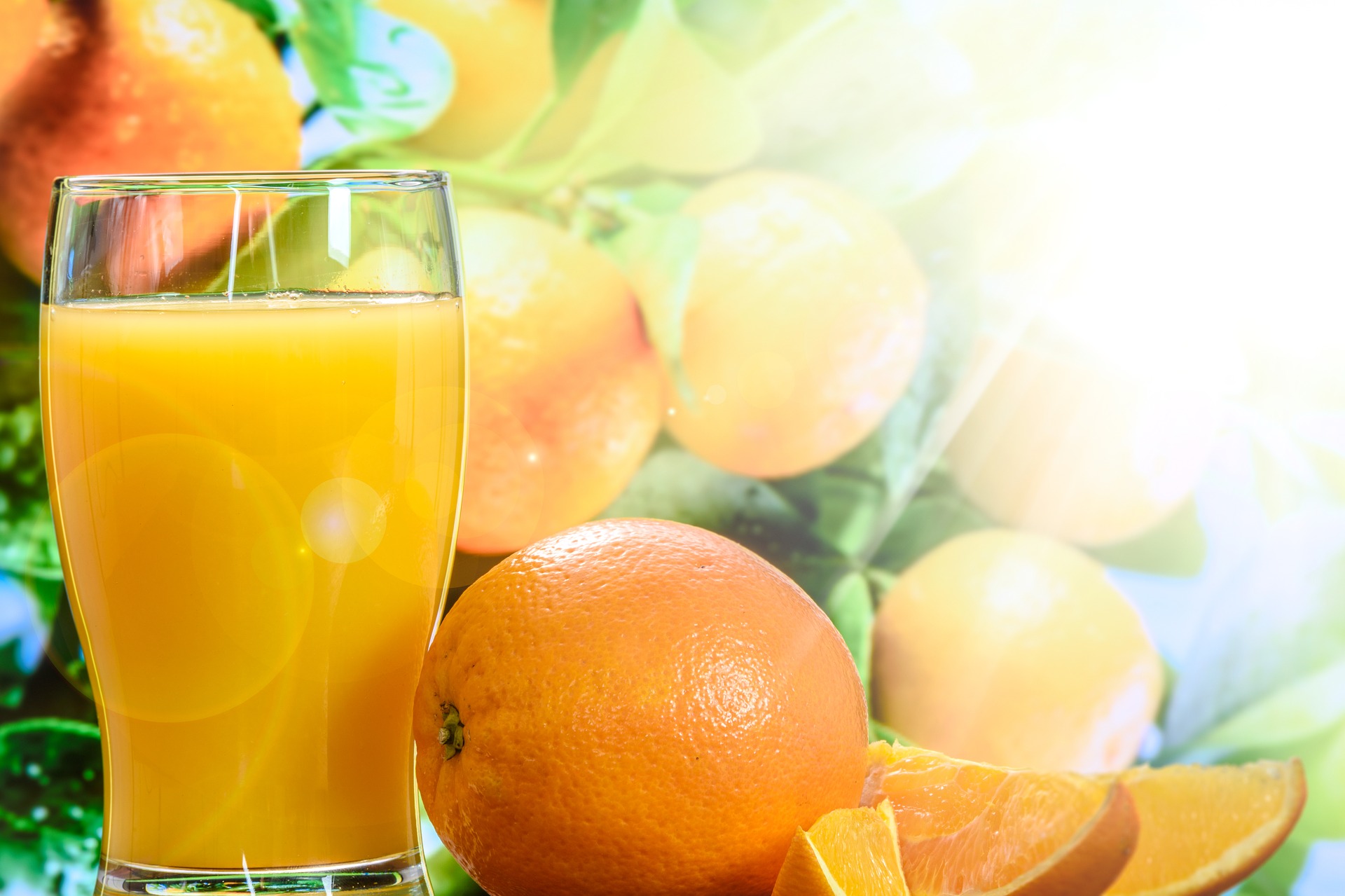 Ilustrasi buah dan minuman mengandung vitamin C (Pixabay)