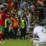 Penyerang Cristiano Ronaldo merayakan keberhasilannya mencetak gol ke gawang Republik Irlandia pada babak kualifikasi Piala Dunia 2022 Qatar zona Eropa Grup A di Stadion Algarve, Almancil, Portugal, 1 September 2021. (ANTARA/AFP/CARLOS COSTA) rekor gol