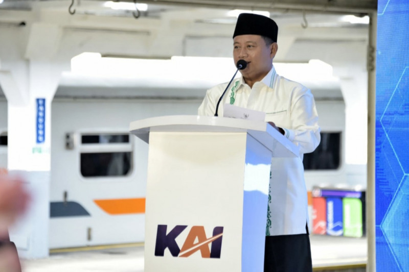 wagub kai kereta api