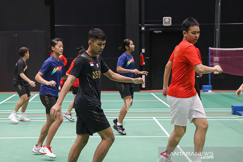 tim badminton bulutangkis atlet indonesia sudirman cup