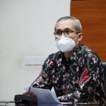 Wakil Ketua KPK Alexander Marwata dalam konferensi pers Kinerja KPK Semester 1 tahun 2021 di gedung KPK Jakarta, Selasa (24/8). (Humas KPK)