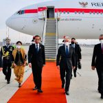 Presiden RI Joko Widodo saat tiba di Bandara Fiumicino, Roma, Italia, Jumat (29/10). ANTARA/HO-Biro Pers Sekretariat Presiden.
