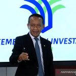 Tangkapan layar - Menteri Investasi/Kepala Badan Koordinasi Penanaman Modal (BKPM) Bahlil Lahadalia dalam konferensi pers paparan realisasi investasi di Jakarta, Rabu (27/10/2021). ANTARA/Youtube BKPM TV - Invest Indonesia/pri.