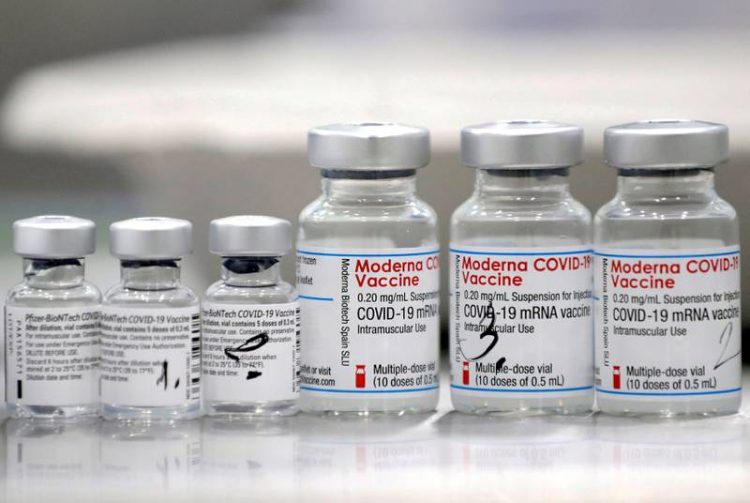 Vaksin Covid-19 Moderna. Tiga negara Eropa menghentikan penggunaan vaksin Covid-19 Moderna untuk pria di bawah usia 30 tahun. (Reuters)