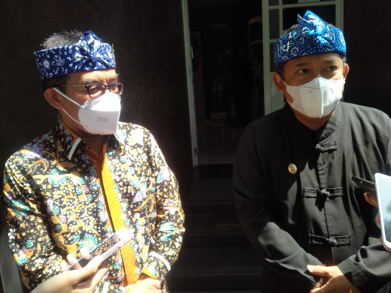 Wakil Walikota Bandung, Yana Mulyana (kanan) Kamis (21/10).