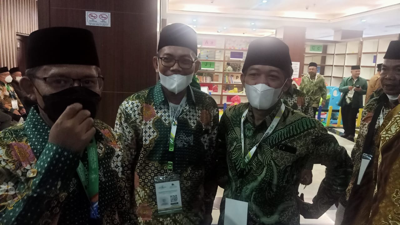 GELAR KONFERWIL: PWNU Jabar saat menggelar konferwil XVIII di Hotel Grand Asrilia Bandung.