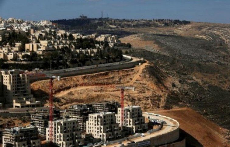 Pembangunan permukiman Yahudi di Ramot, di daerah Tepi Barat yang dicaplok Israel pada 22 Januari 2017. ANTARA/REUTERS/Ronen Zvulun/pri. (ANTARA/REUTERS/Ronen Zvulun)