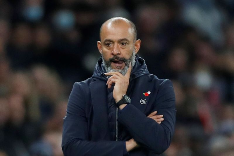 Ekspresi pelatih Spurs Nuno Espirito Santo usai timnya dikalahkan Manchester United di Liga Inggris pada 30 Oktober 2021. ANTARA/Reuters/MATTHEW CHILDS