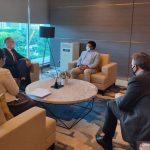 Menteri Komunikasi dan Informatika (Kominfo) Johnny G Plate hari ini bertemu dengan Duta Besar Denmark untuk Indonesia Lars Bo Larsen di Kantor Kementerian Kominfo di Jakarta Pusat, Jumat (19/11/2021). (ANTARA/Arnidhya Nur Zhafira)