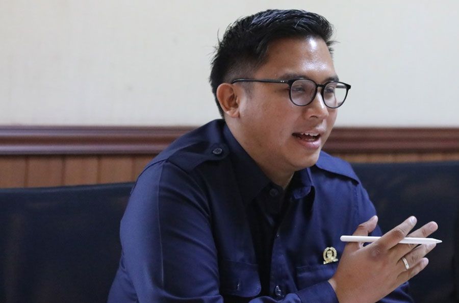 Anggota DPRD Kota Bandung, Rendiana Awangga