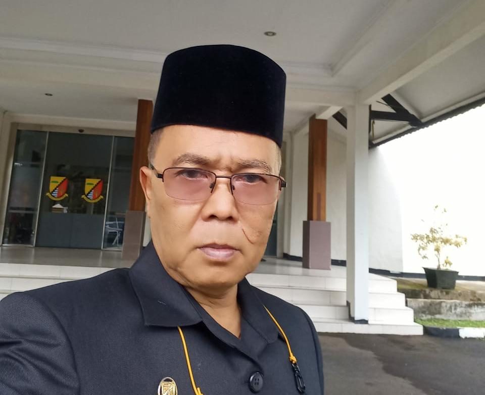 Anggota Komisi B DPRD Kabupaten Bandung, Firman B Somantri.