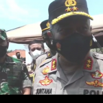 Kapolda Jabar, Irjen Suntana saat memberikan keterangan terkait bentrokan ormas di Karawang, Kamis (25/11).