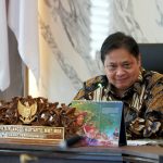 Menteri Koordinator airlangga Hartarto ketika bertemu Forum Silaturahmi Asosiasi Travel Haji dan Umroh (SATHU)