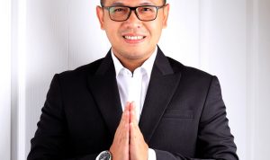 Lingga Nugraha, S.H, M.H, Advokat Kurator Kepailitan dn Praktisi Bisnis membicarakan Mukota VIII Kadin Kota Bandung